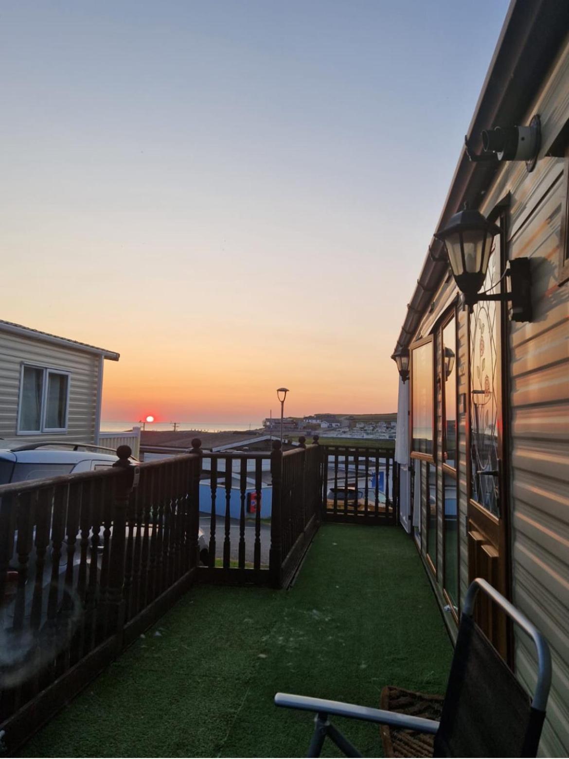 Spacious Luxury Escape With Sea Views And Pet Friendly At Clarach Bay Aberystwyth Exterior foto